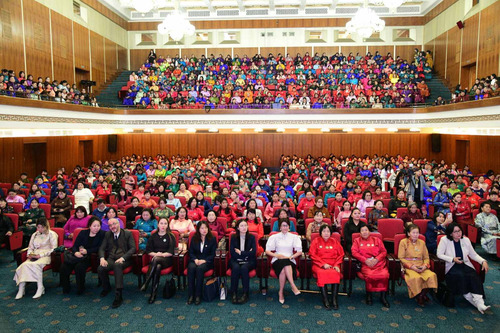 Энэ оны 12-р сараас эхлэн “Малчин эмэгтэйчүүд” өмчлөх эрхээ эдэлнэ